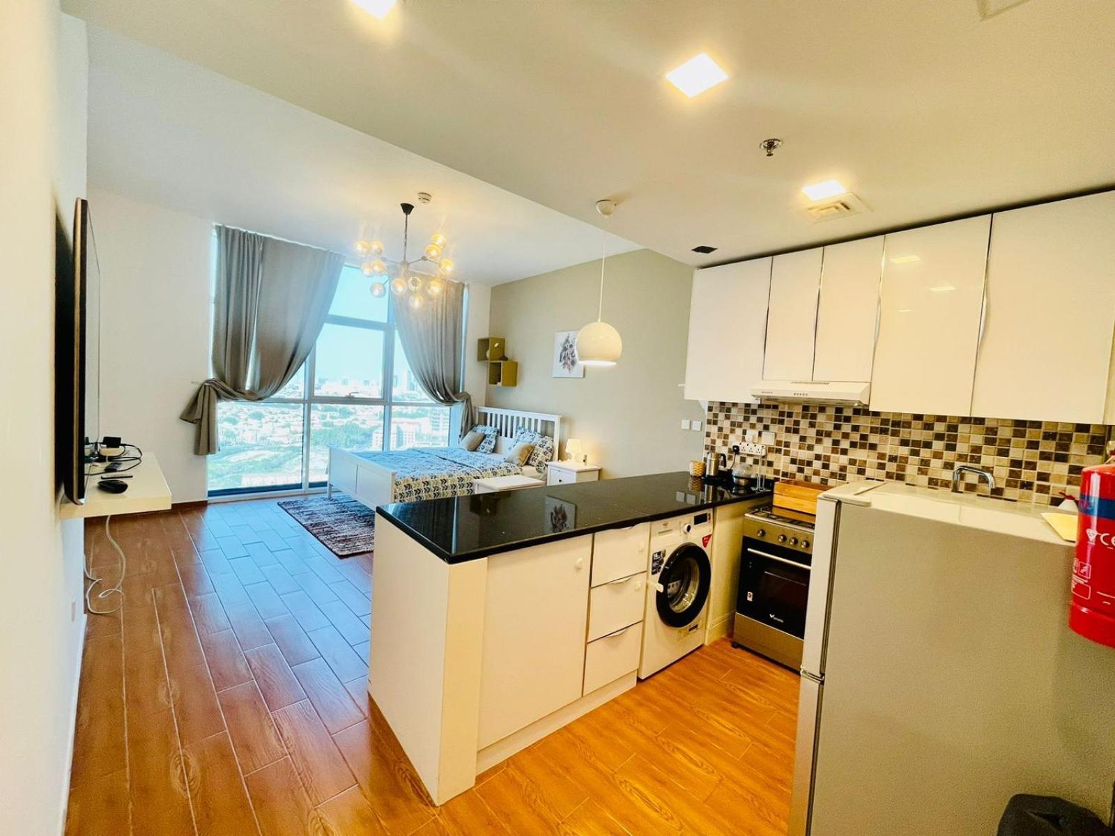 In Jumeriah Village Triangle District 2 Apartment *